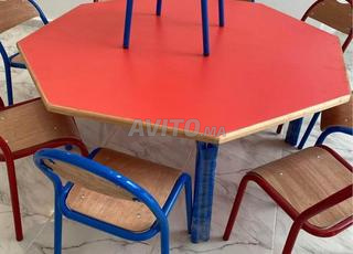 Chaise scolaire / كرسي دراسي