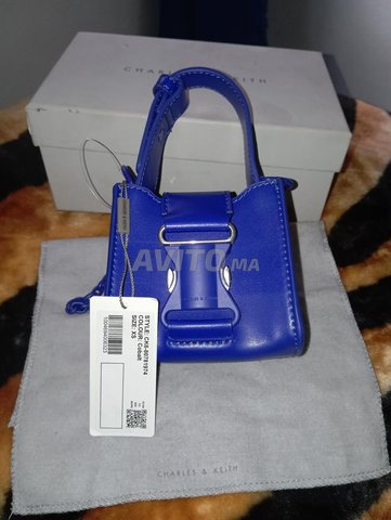 Sac CHARLES & KEITH 
