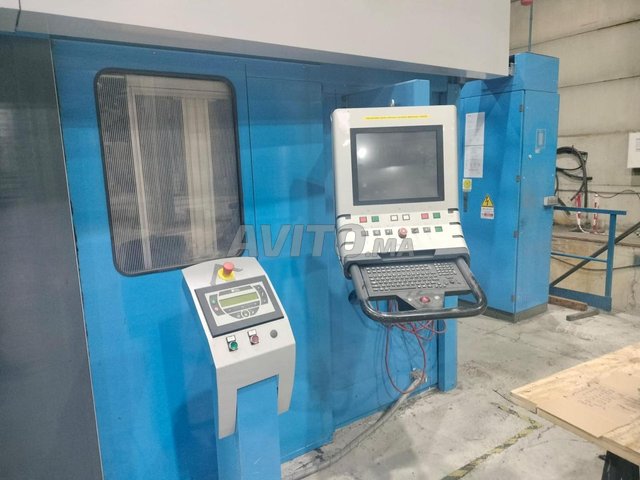 machine de découpe laser
