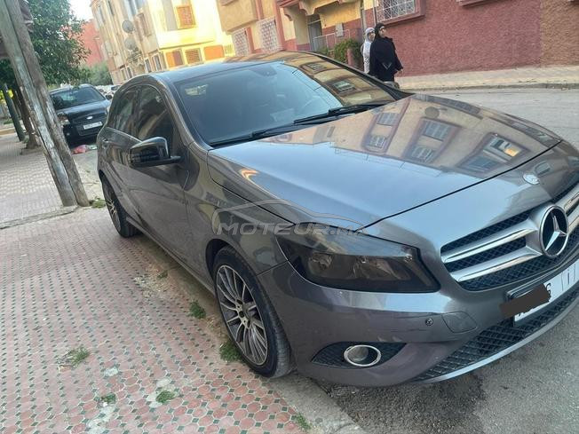 mercdes A180 encore neuf
