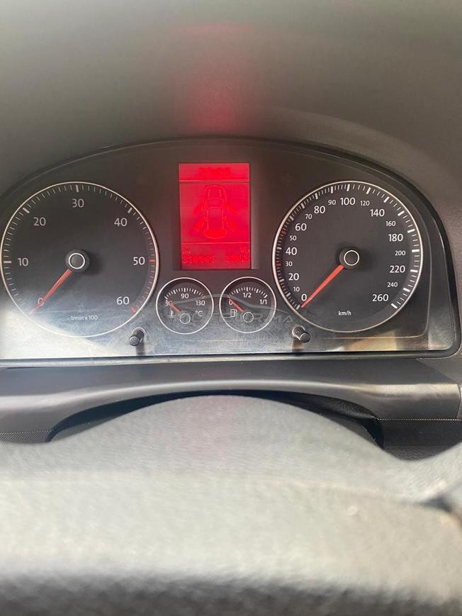 Volkswagen Touran Diesel Manuelle 2009 à Nador