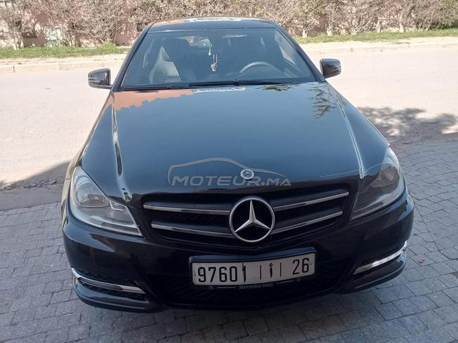 Mercedes-Benz 220 Diesel Automatique 2012