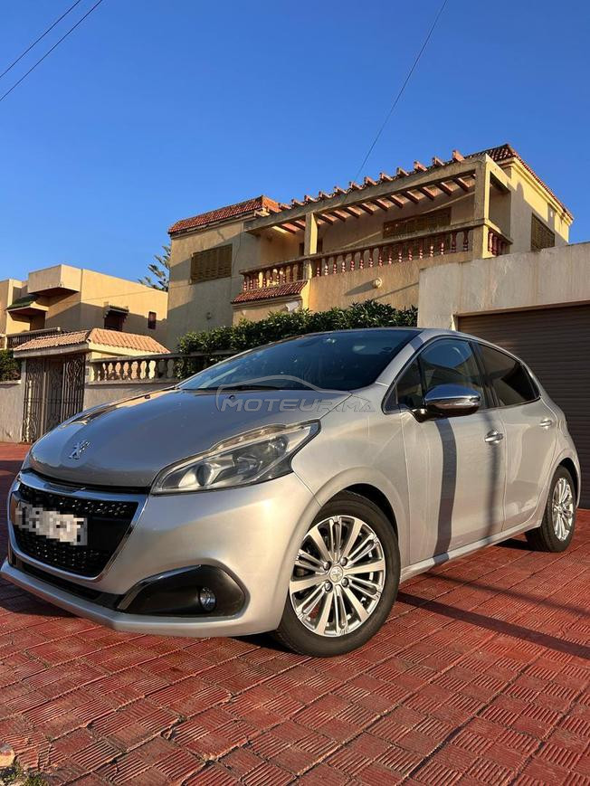 Peugeot 208 Allure Année 2018