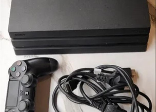 Ps4 pro 1 t 2 manette 