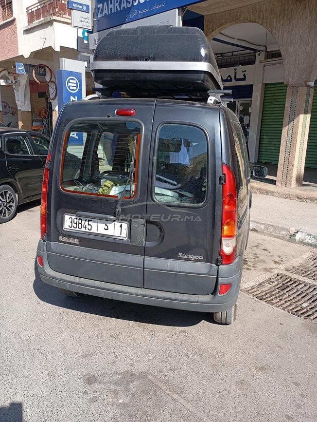 سيارة عملية