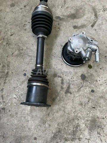 Karada Audi A4 b8 2 litre 2007/2015 Pompe assisté