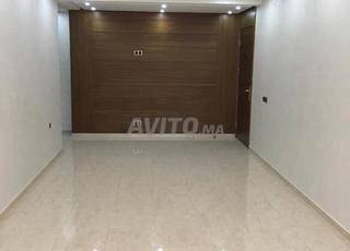 شقة 3 غرف فارغة للإيجار في ferme bretone