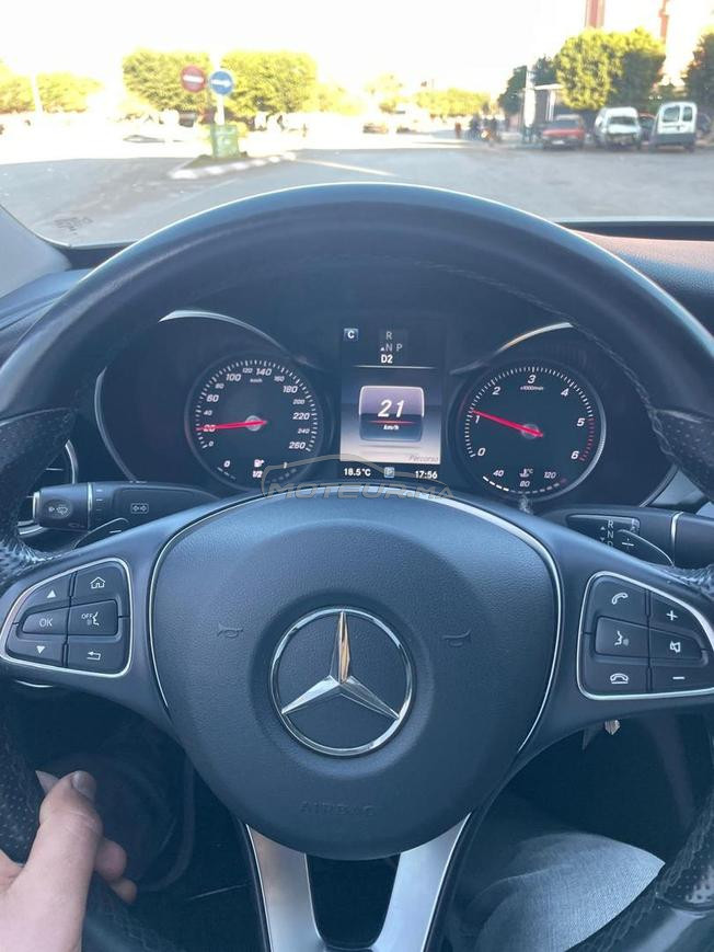 Mercedes-Benz 220