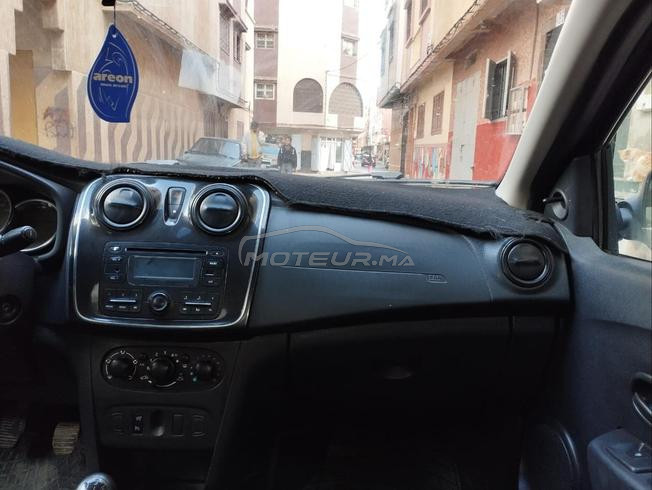 سيارة داسيا 