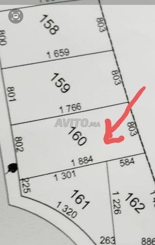 commercial RC 2  titre 2 appts par etage 