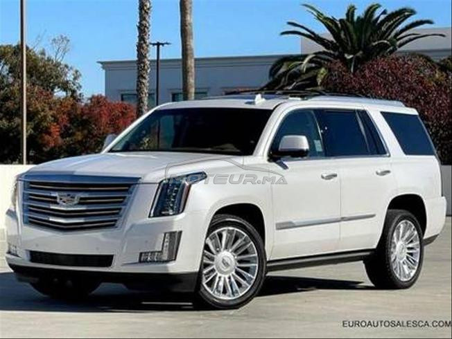 Cadillac Escalade Essence Automatique 2016