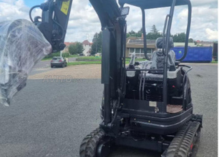 MINI PELLE POUR CHANTIER 2600 KG NEUVE