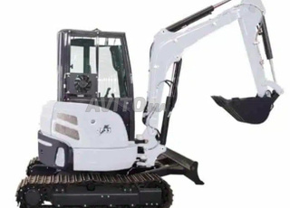 Mini-pelle avec garantie – 3375 kg