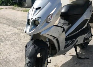 malaguti F12 phanthom 