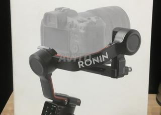 Stabilisateur DJI RS 3 pour Appareil photo Neuf 