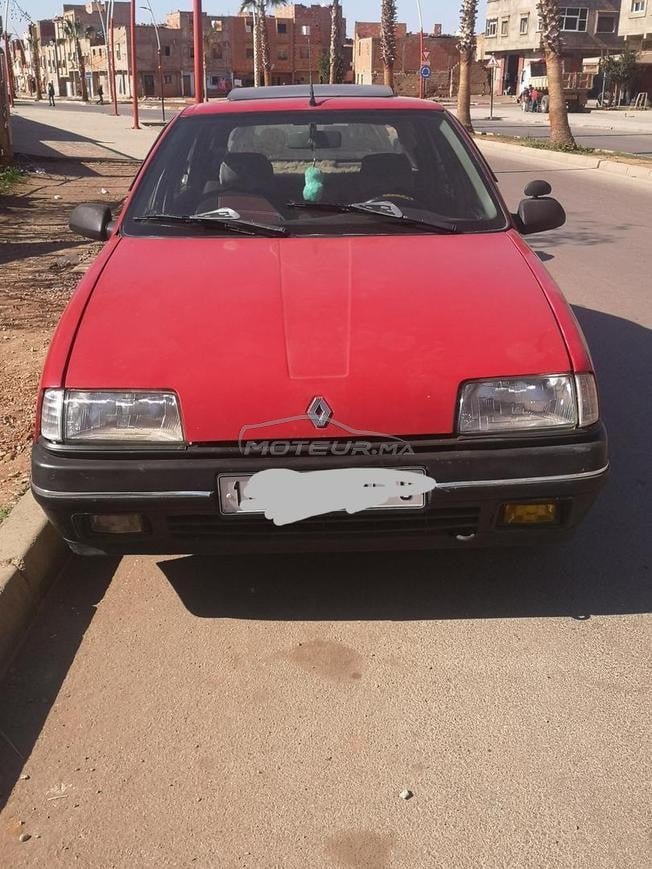 Renault 19 Essence Manuelle 1988 à Berkane