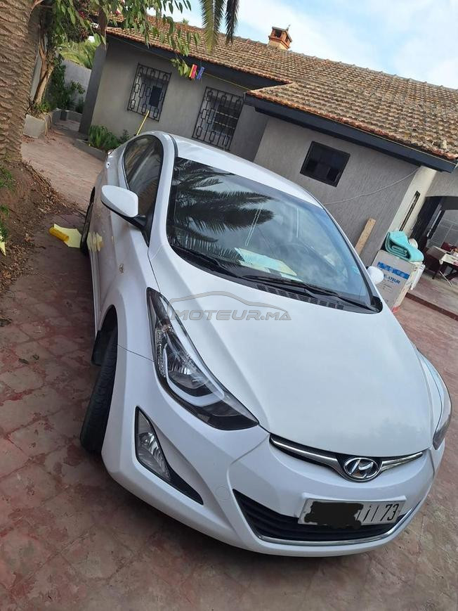 Hyundai Elantra Diesel Manuelle 2015 à Benslimane
