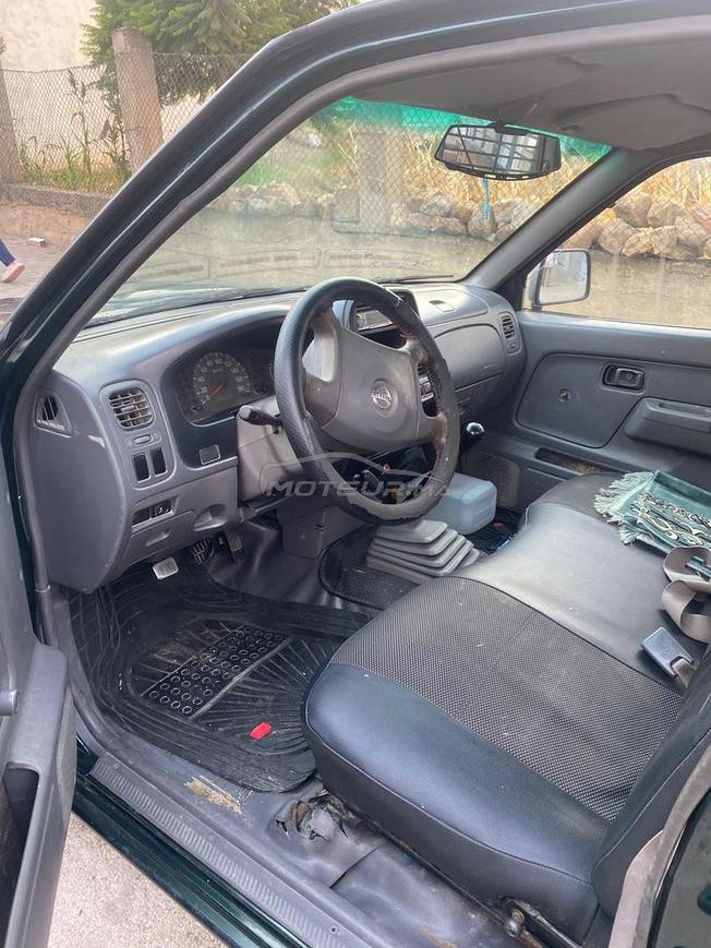 Nissan  pickup