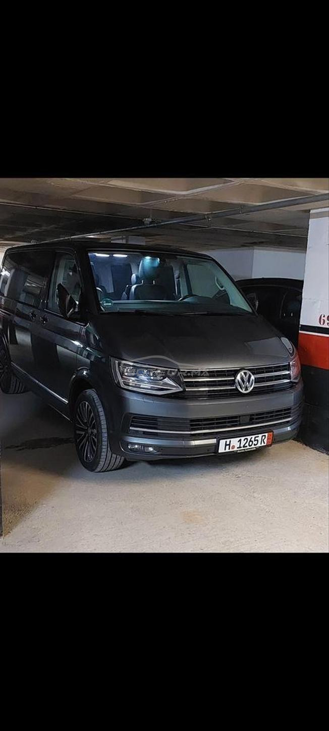 VOLKSWAGEN MULTIVAN GÉNÉRATION SIX BOÎTE AUTO FULL