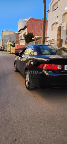 Honda Accord Essence Automatique 2004 à Azrou