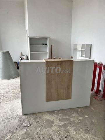 965Comptoir d'accueil