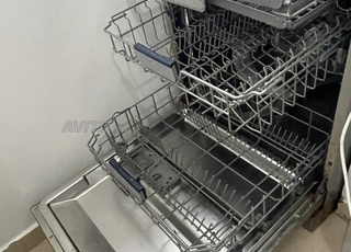 Machine à vaisselle 