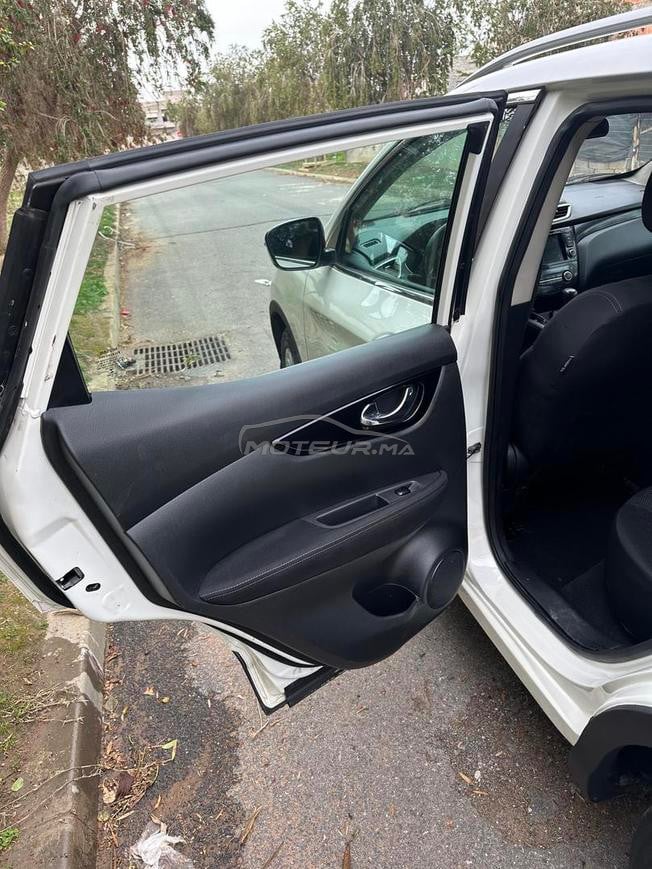 nissan qashqai 2016