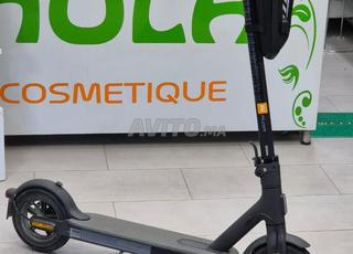 trottinette électrique xiaomi pro4 