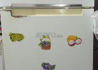 ثلاجة نوع سامسونج وطباسل طوس الحر 