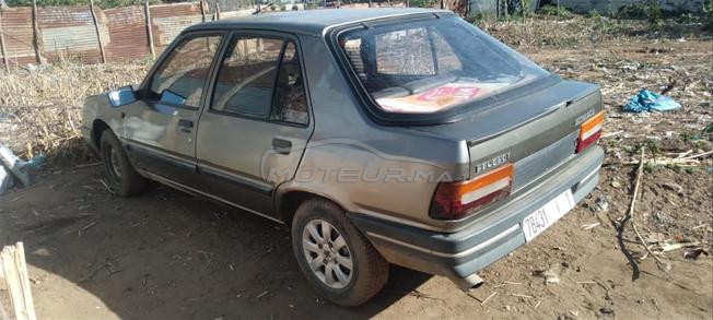Peugeot 309