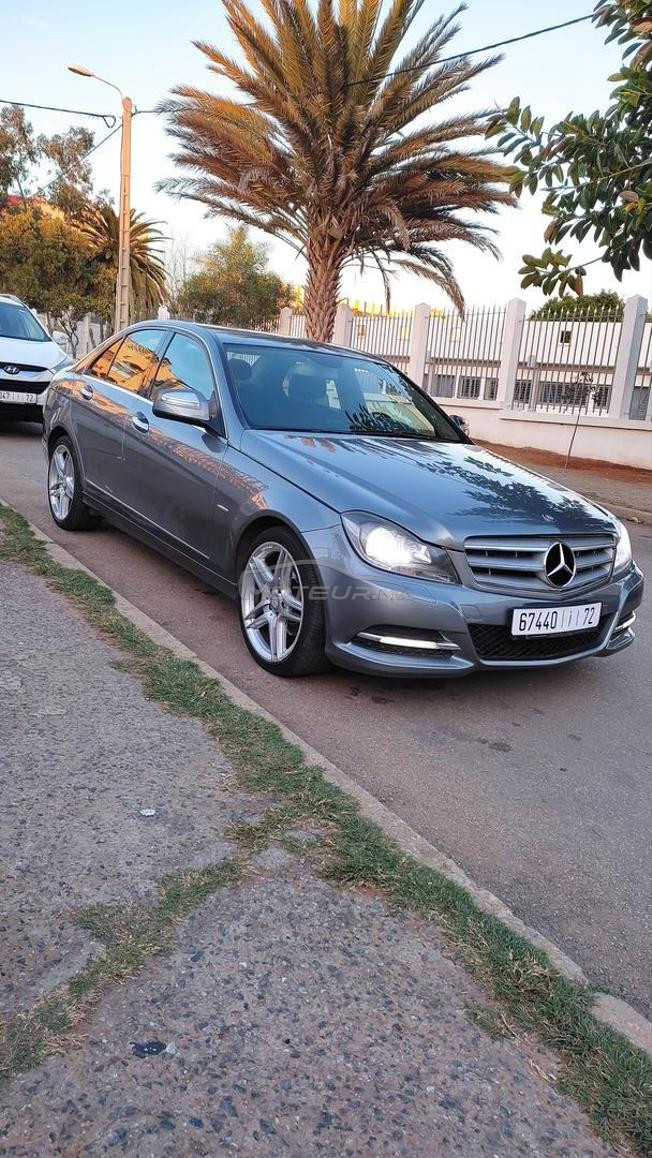 Mercedes-Benz 220 Diesel Automatique 2008 à Salé