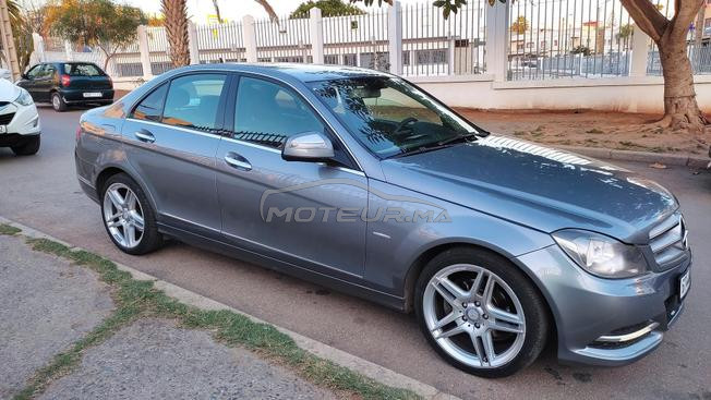Mercedes-Benz 220 Diesel Automatique 2008 à Salé