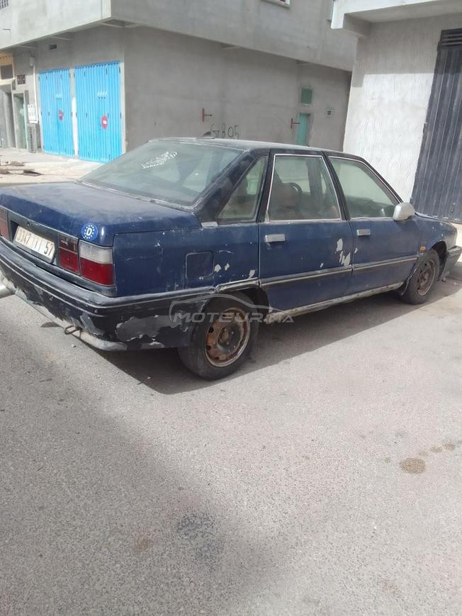 Renault R 12