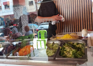 Snake fond commerce 10m2 avendre 