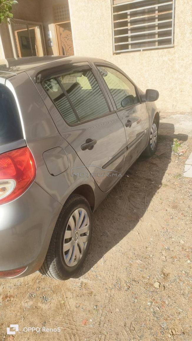 Renault Clio Diesel Manuelle 2011 à Kénitra