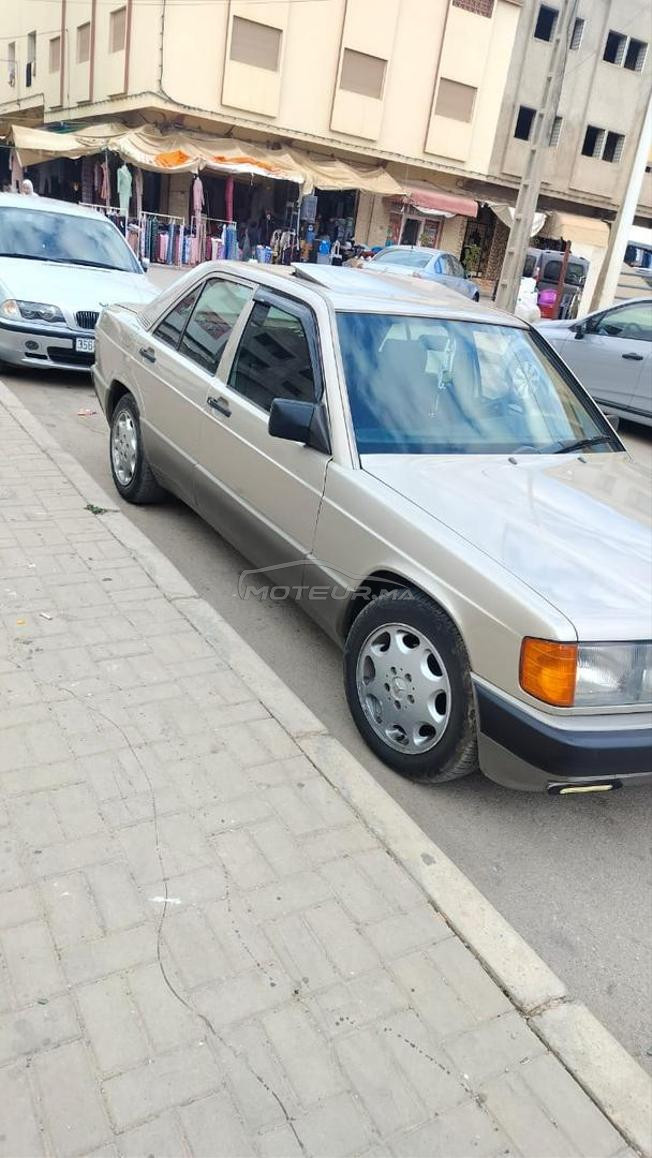 Mercedes-Benz 190 Diesel Manuelle 1990 à Azrou
