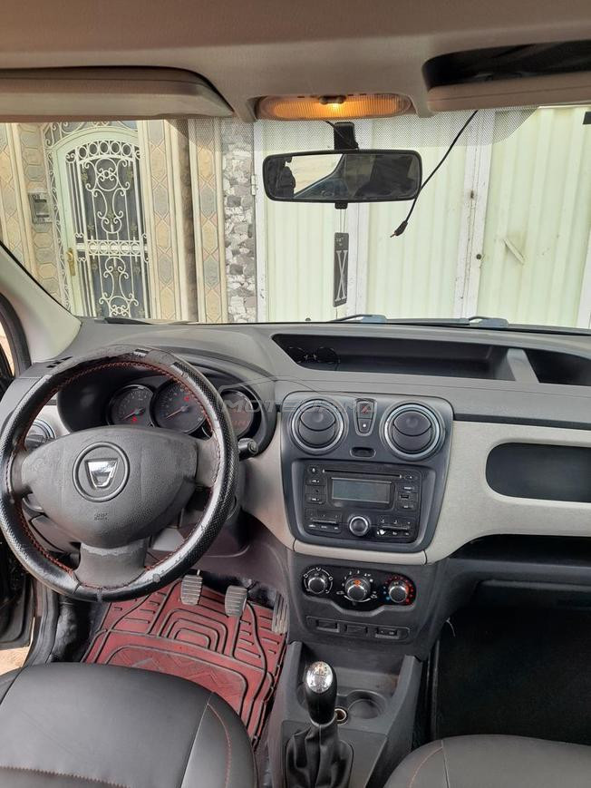 dacia docker 