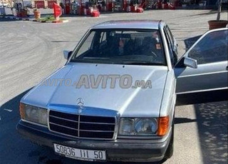 Mercedes-Benz 190 Diesel Manuelle 1993 à Nador