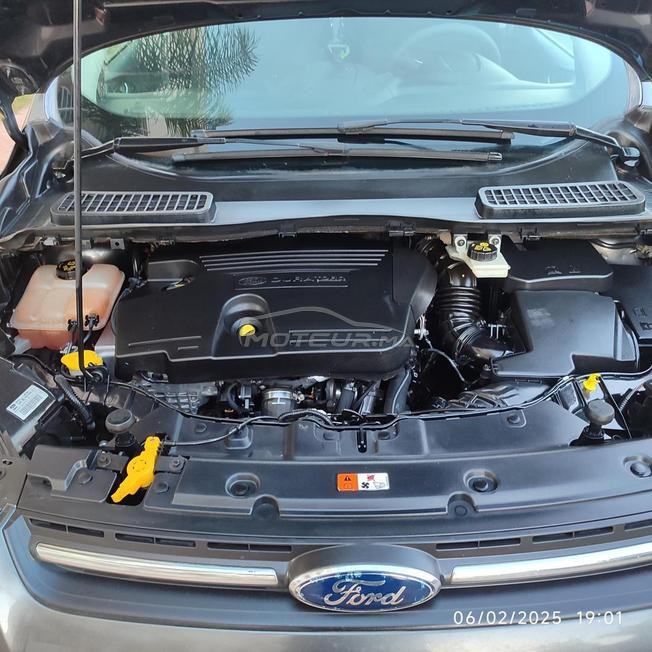 Ford kuga 2015