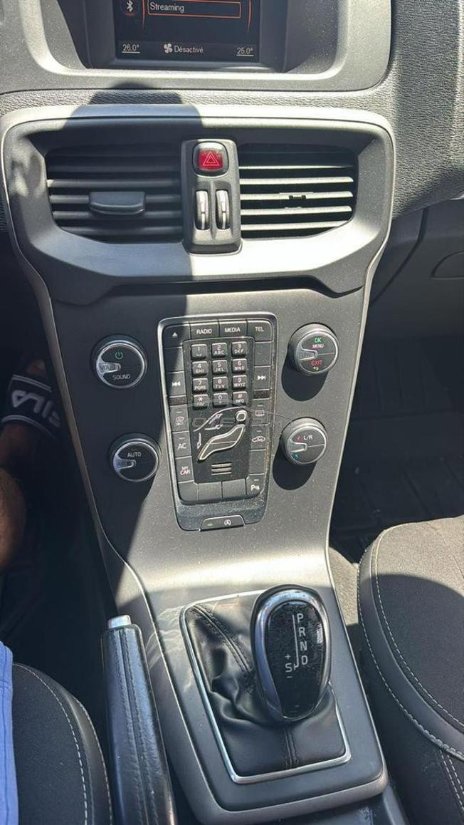 Volvo V40 D2