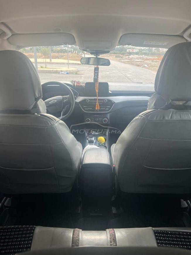 	  Ford Kuga  2021