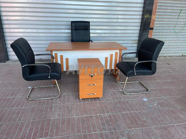 mobilier de bureau de fabrication locale - 2