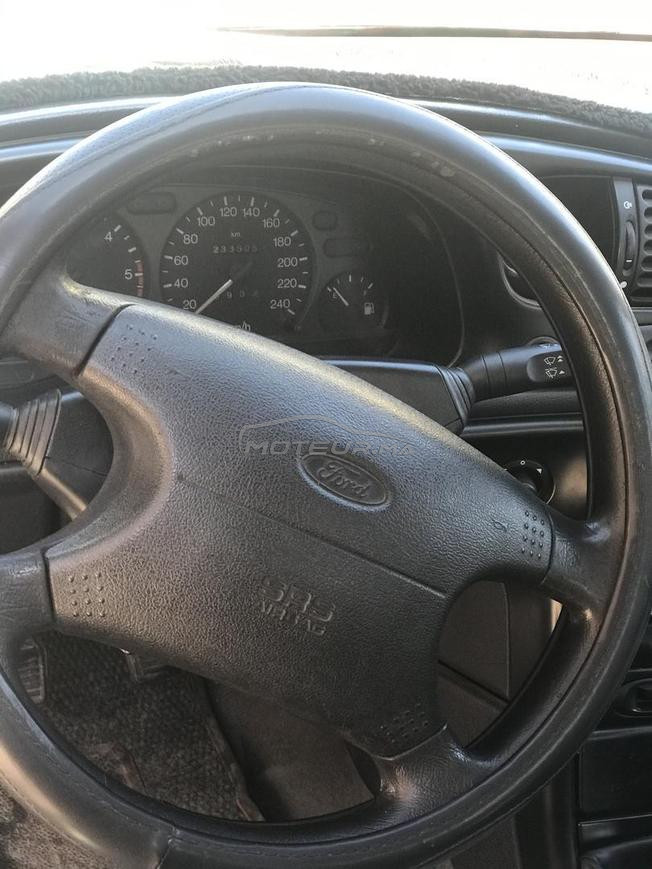 Ford Mondeo Diesel Manuelle 1998 à Benslimane