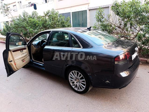 Audi A4 Diesel Automatique 2007 à Bouskoura - 2