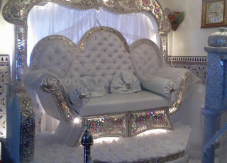 منصة العروس مستعملة