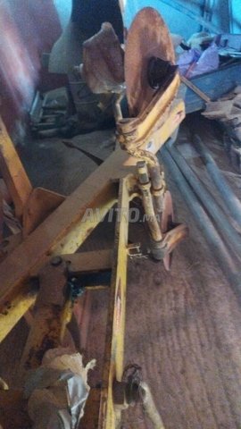 charrue agricole à vendre