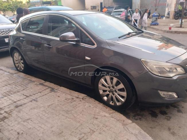 Opel Astra Diesel Manuelle 2012 à Casablanca