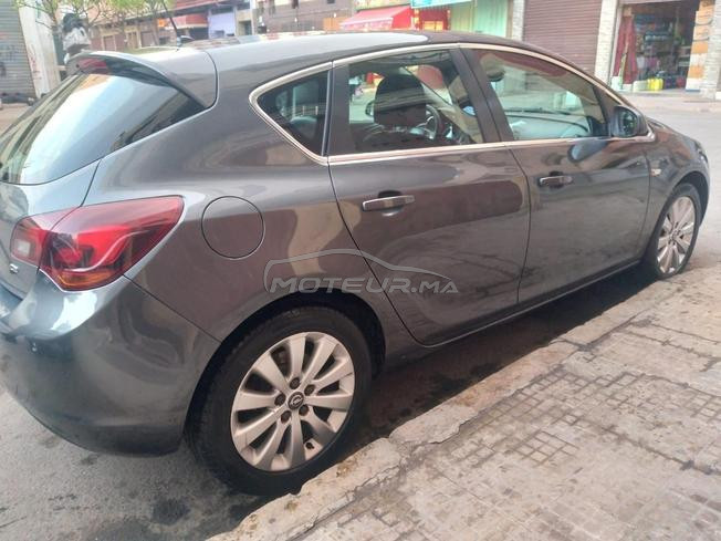 Opel Astra Diesel Manuelle 2012 à Casablanca