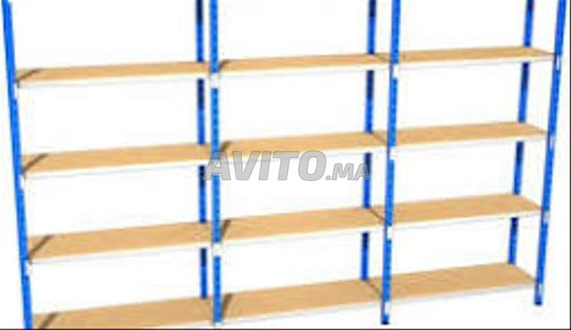 rayonnage du stock - 2