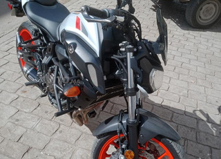 Yamaha mt07 